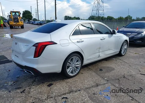 2022 Cadillac Ct4 Premium Luxury z USA, uszkodzony, nr VIN 1G6DB5RK1N0135575